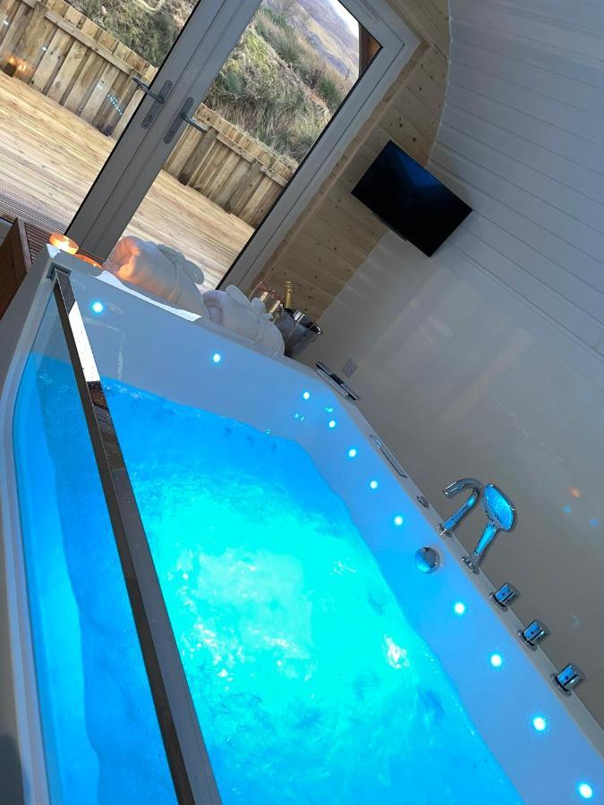 Apex Studio Pod & Jacuzzi Bath Fort William Eksteriør billede