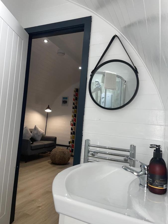 Apex Studio Pod & Jacuzzi Bath Fort William Eksteriør billede